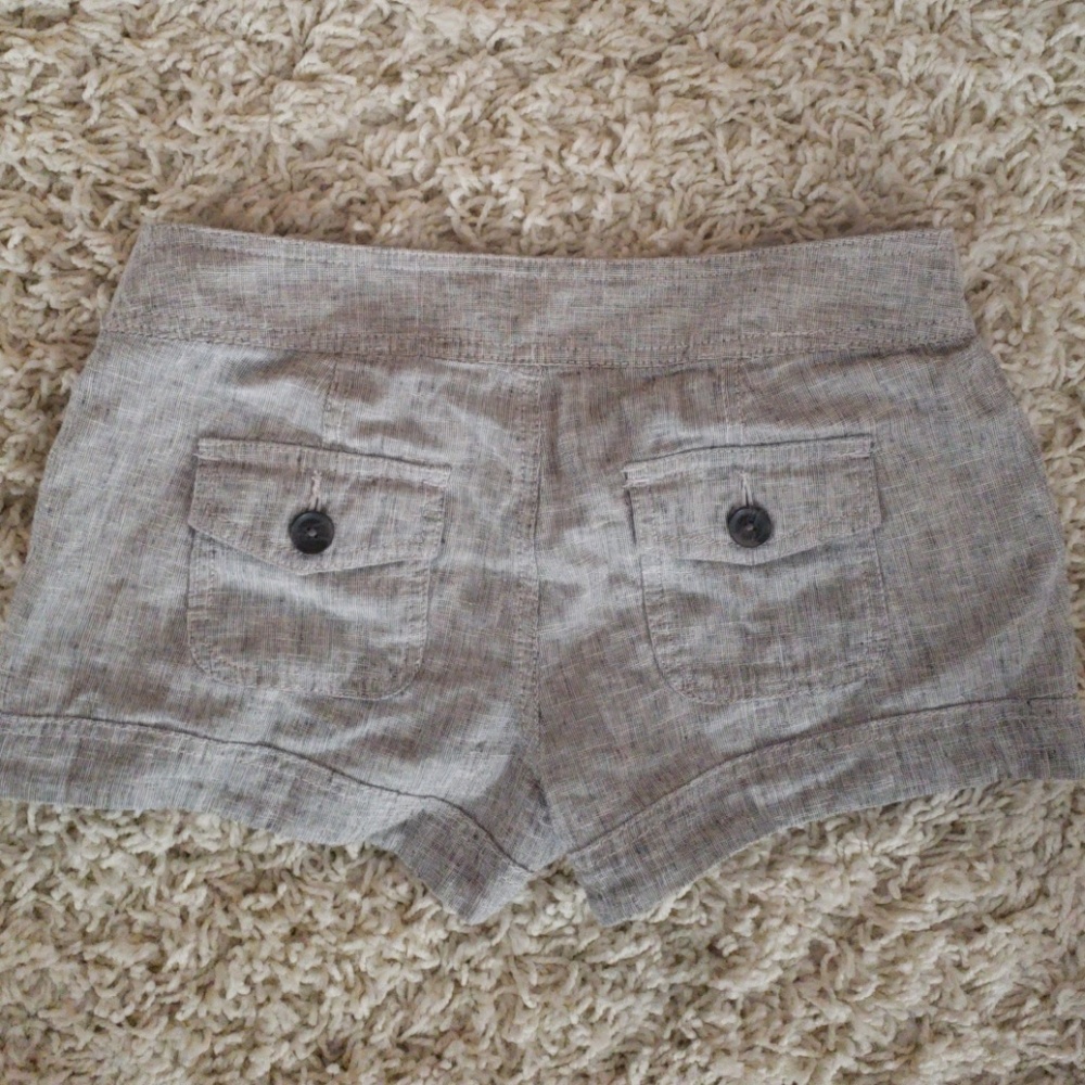Gray Express Linen Shorts - Picture 4 of 5